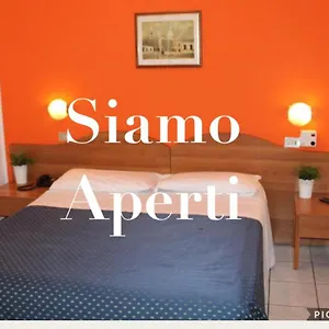 https://catalani-e-madrid.italymilanhotels.net