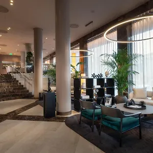Crowne Plaza By Ihg **** Milano