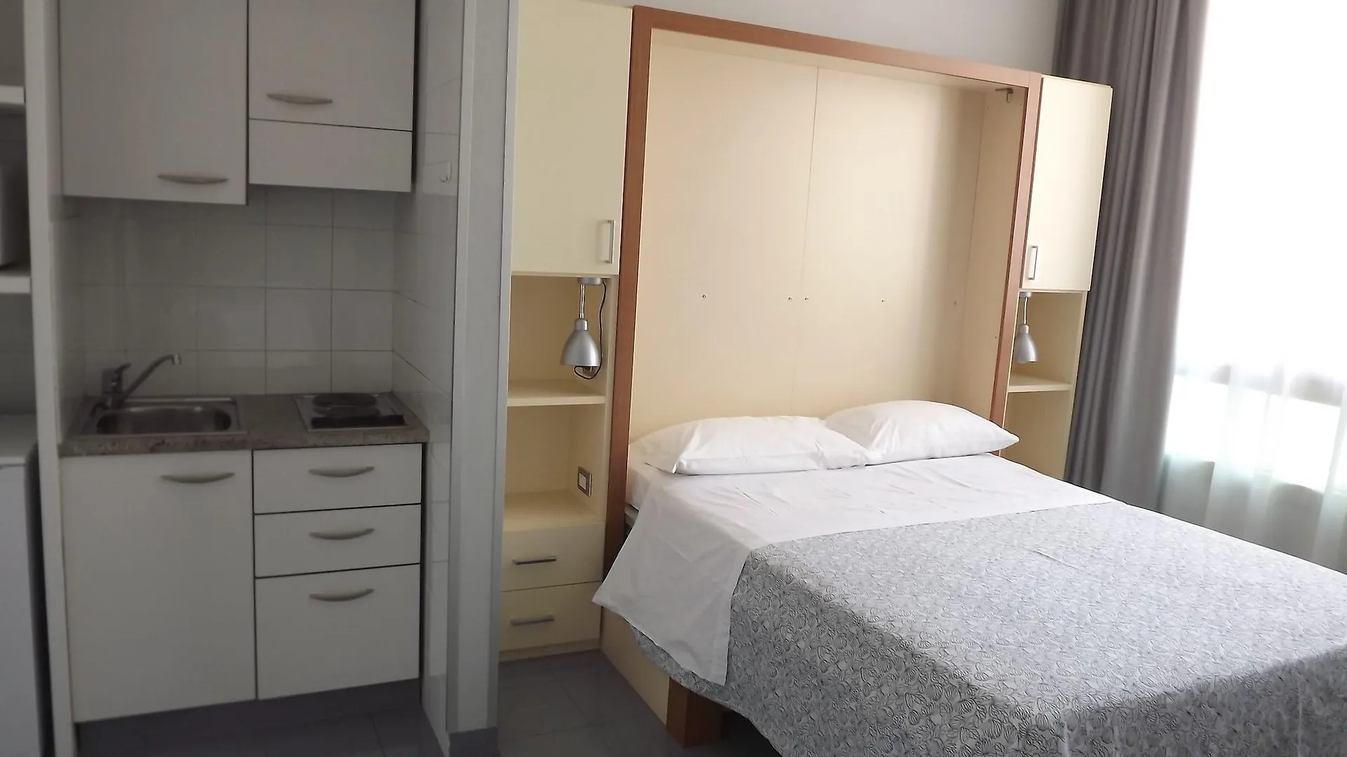 Aparthotel Navigli Milán 4*,