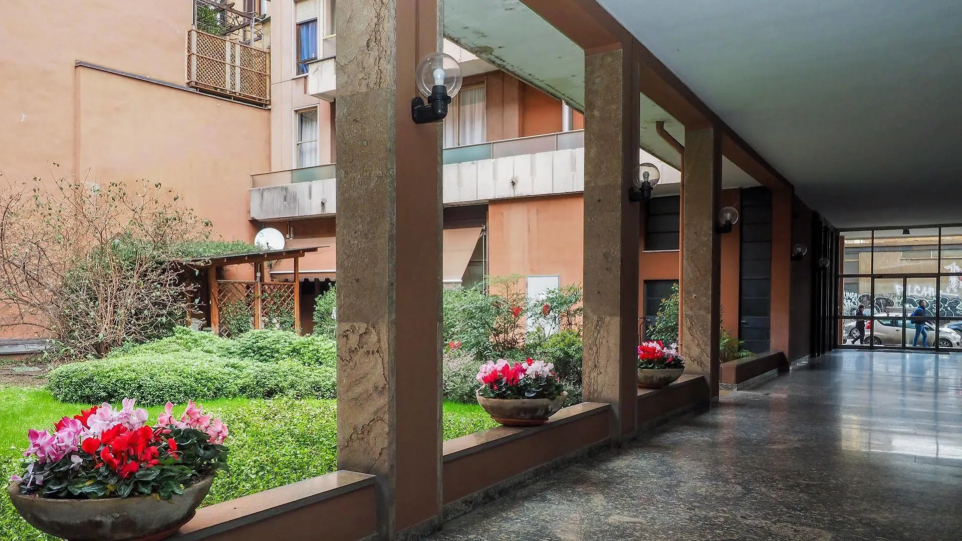 Aparthotel Navigli Milán 4*,